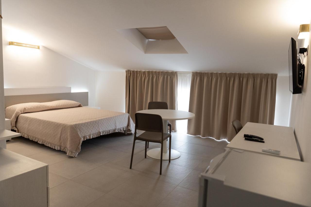 Il Colle Hotel Ferentino Exterior foto